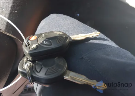 2012 Ford Escape Xlt z USA, uszkodzony, nr VIN 1FMCU0DG1CKB79680